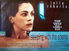 电影与敌共眠在线观看,揭秘战地谍影下的生死较量 第2张 电影与敌共眠在线观看,揭秘战地谍影下的生死较量 第2张