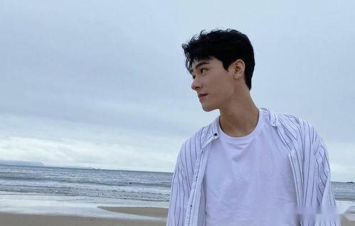 龚俊爆料视频最新消息在线观看,揭秘娱乐圈幕后真相,在线观看不容错过!” 第1张 龚俊爆料视频最新消息在线观看,揭秘娱乐圈幕后真相,在线观看不容错过!” 第1张