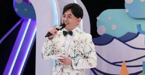 吃瓜娱乐主持人是谁,揭秘主持人身份之谜 第2张 吃瓜娱乐主持人是谁,揭秘主持人身份之谜 第2张